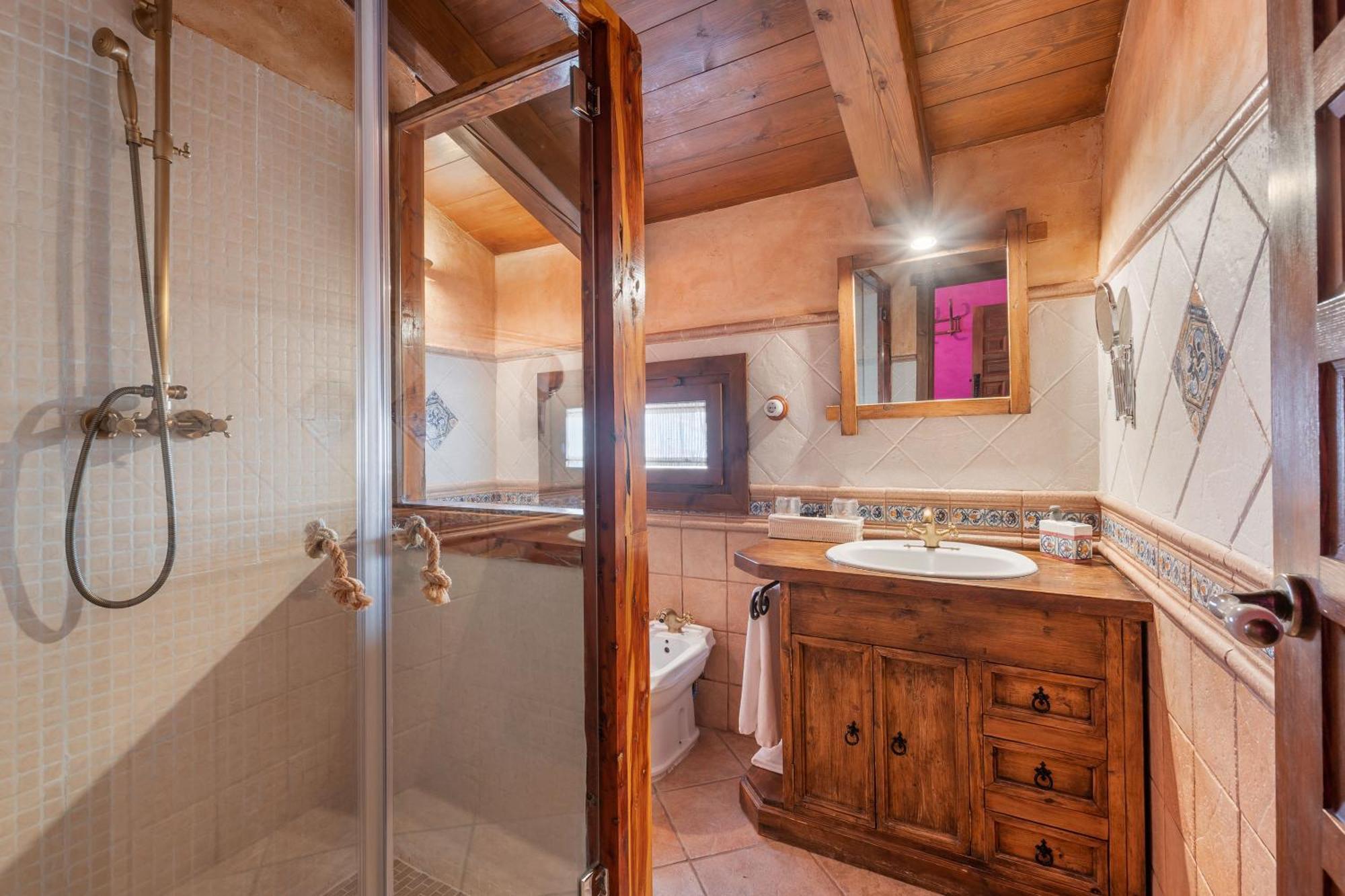 Casa Rural La Carreteria Camanas Luaran gambar
